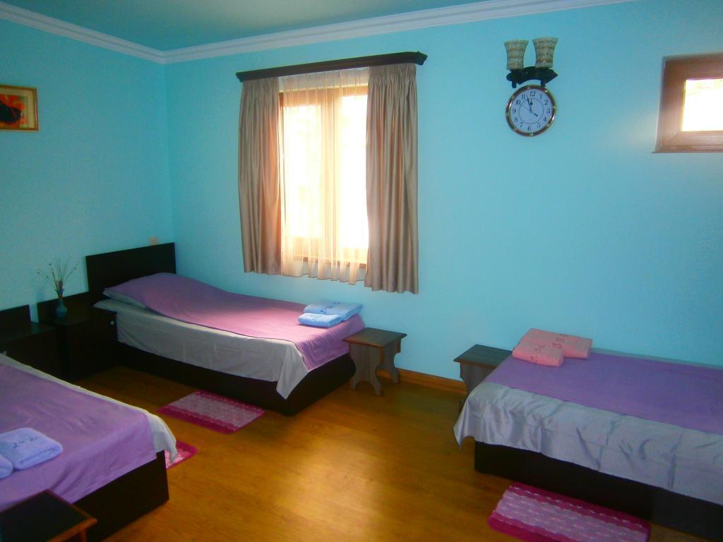 Aygestan Comfort Holiday Home Yerevan Room photo